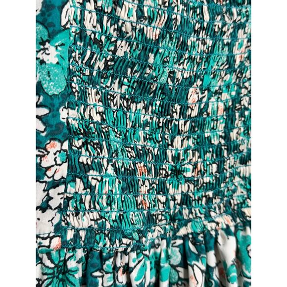 J818 - Women's Sleeveless "Band of the Free" Floral Dress - Size XS - Picture 5 of 10